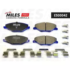 Колодки тормозные передние (Смесь CERAMIC серия PRO) VW POLO (RUS) 11-/SKODA FABIA 11- (TRW GDB2027) E500042