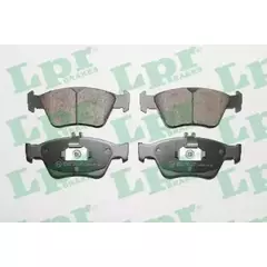 Колодки тормозные MERCEDES W210/W202/C208 2.0-2.8 передние