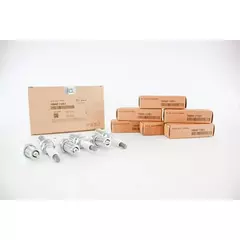 Свеча зажигания HYUNDAI Santa Fe (06-),KIA Magentis (05-),Carniva (06-) OE 18840-11051