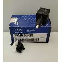 Выключатель стоп сигнала для Hyundai, Kia / арт. 938103S700 / бренд MOBIS