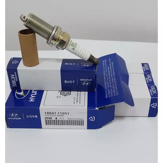 Свеча зажигания GENUINE PARTS 1884111051